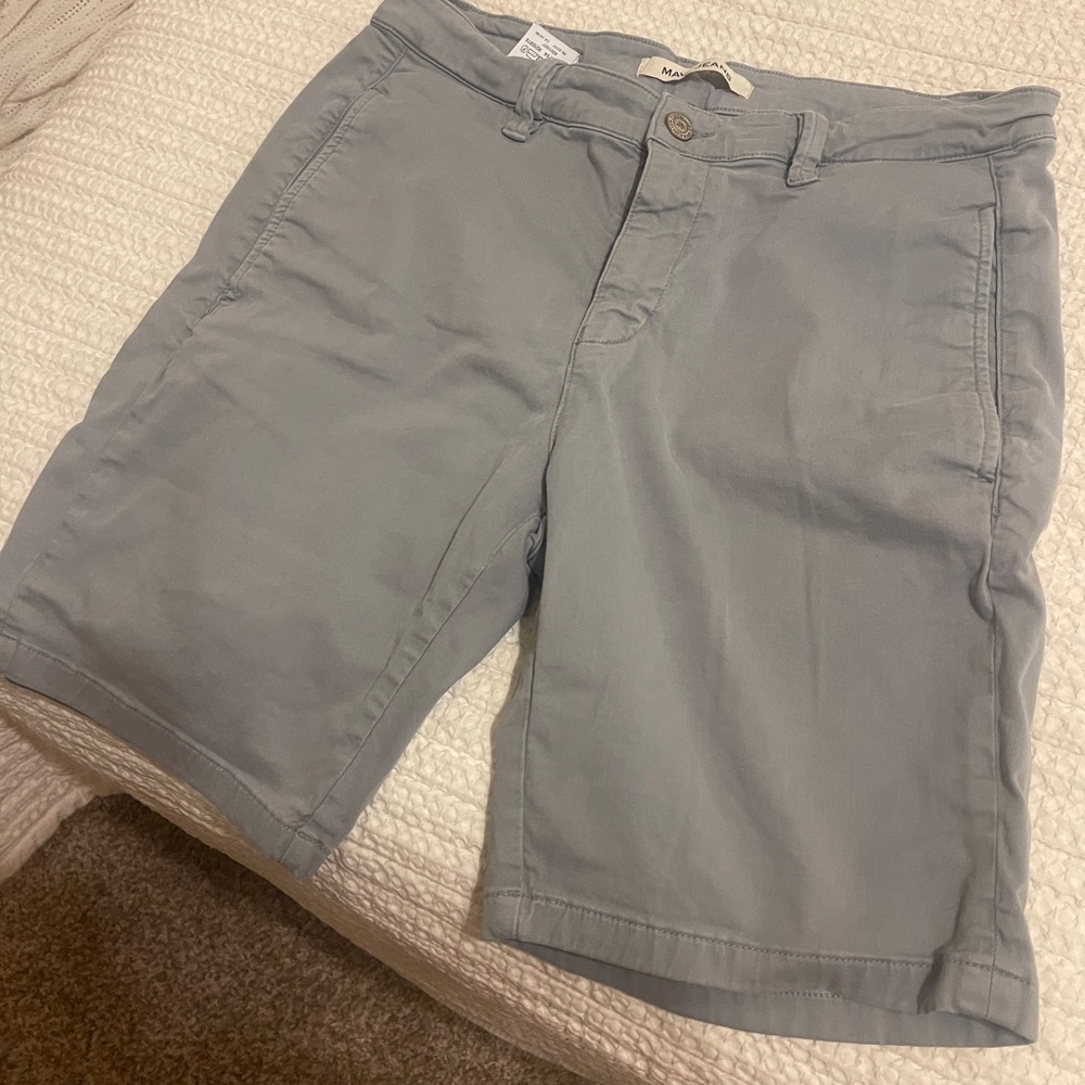 MAVI Jeans men’s Casual Chino Shorts in Light Gray cotton blend size 34 - Picture 4 of 8